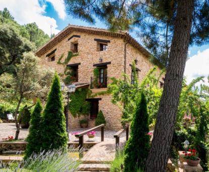 Hotel de Montaña Cueva Ahumada en Villaverde de Guadalimar (Albacete)