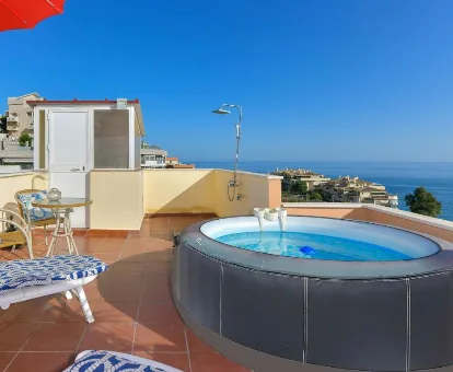 Bluebenalmadena 200Meters From The Beach
