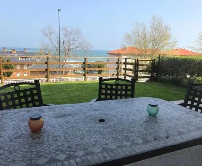 Con Jardín Privado Frente A la Playa de Comillas