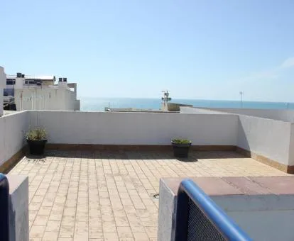 Puerta Al Mar