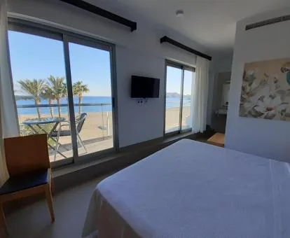 Hotel Alborán