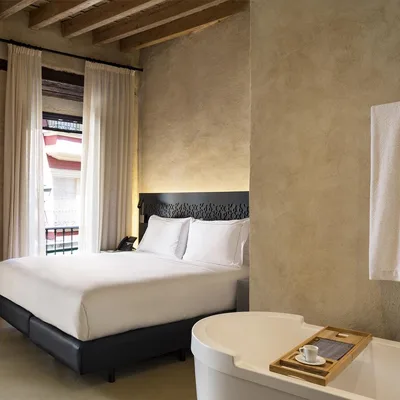 Eme Catedral Hotel