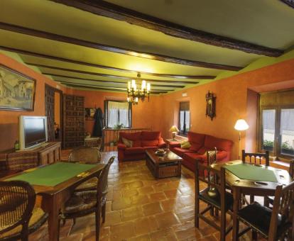 Hotel los Leones en Rubielos de Mora (Teruel)