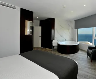 Hotel Salobreña Suites