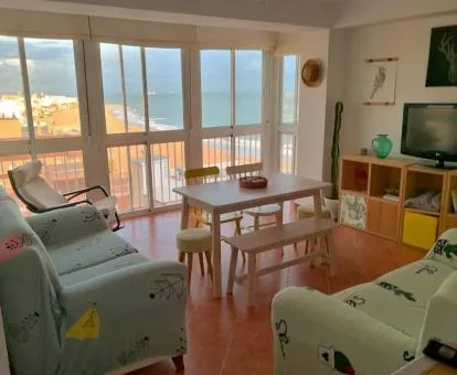 Una Ventana Al Mar