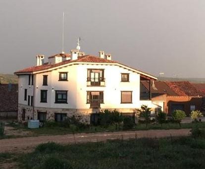 Hotel Valdelinares (Soria)